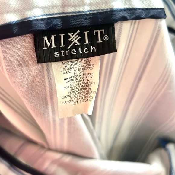 Mixit Stretch,Adorable & Slimming Vertical-Striped Cuffed & Cropped Pant,Size 10 - Picture 8 of 12